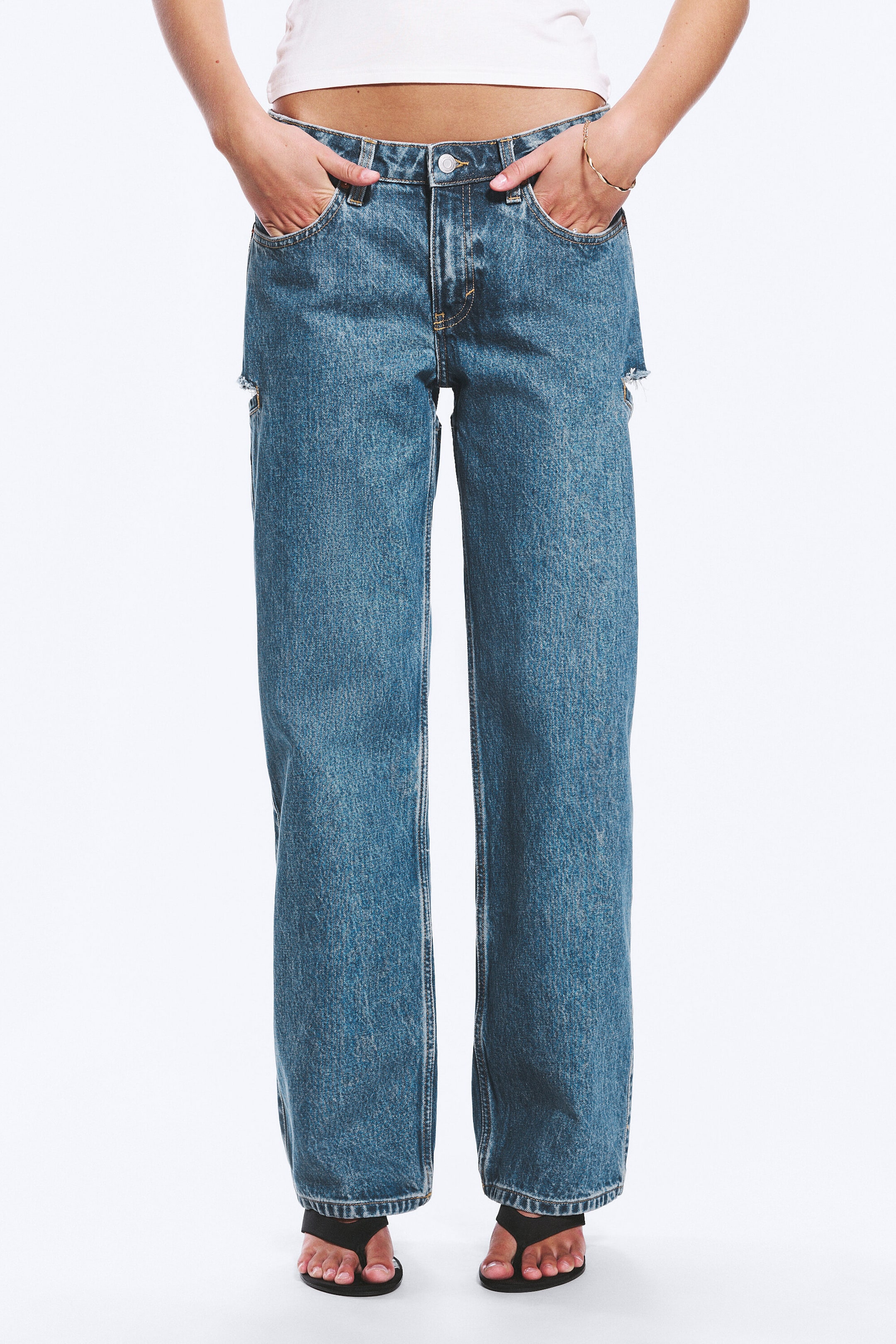 Medium Blue - Imoo Cut Low Rise Loose Wide Leg Jeans - 2