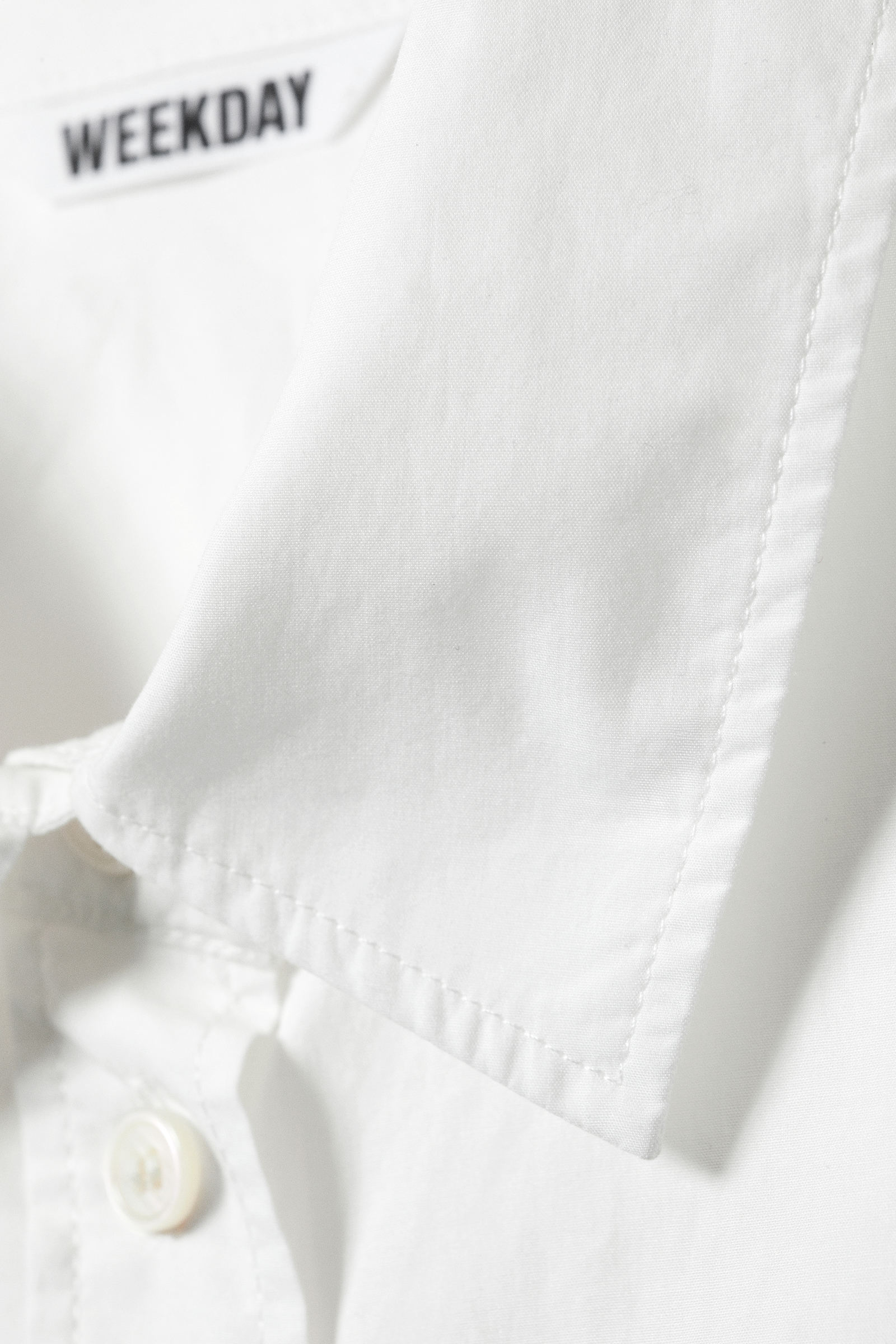 Tシャツ・カットソー Blumarine SS25 White poplin oversize shirt (2C335A N0100) Blumarine(ブルマリン)のレディース Tシャツ・カットソー 人気