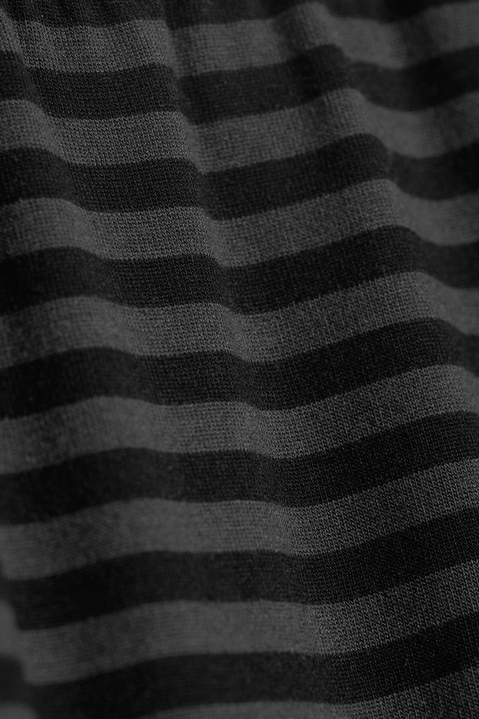 Puha Alacsony Derékú Bootcut Nadrág - Fekete - Sötétszürke Csík/Fekete - 4