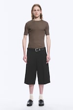 Black - Low Rise Relaxed Suiting Shorts - 0