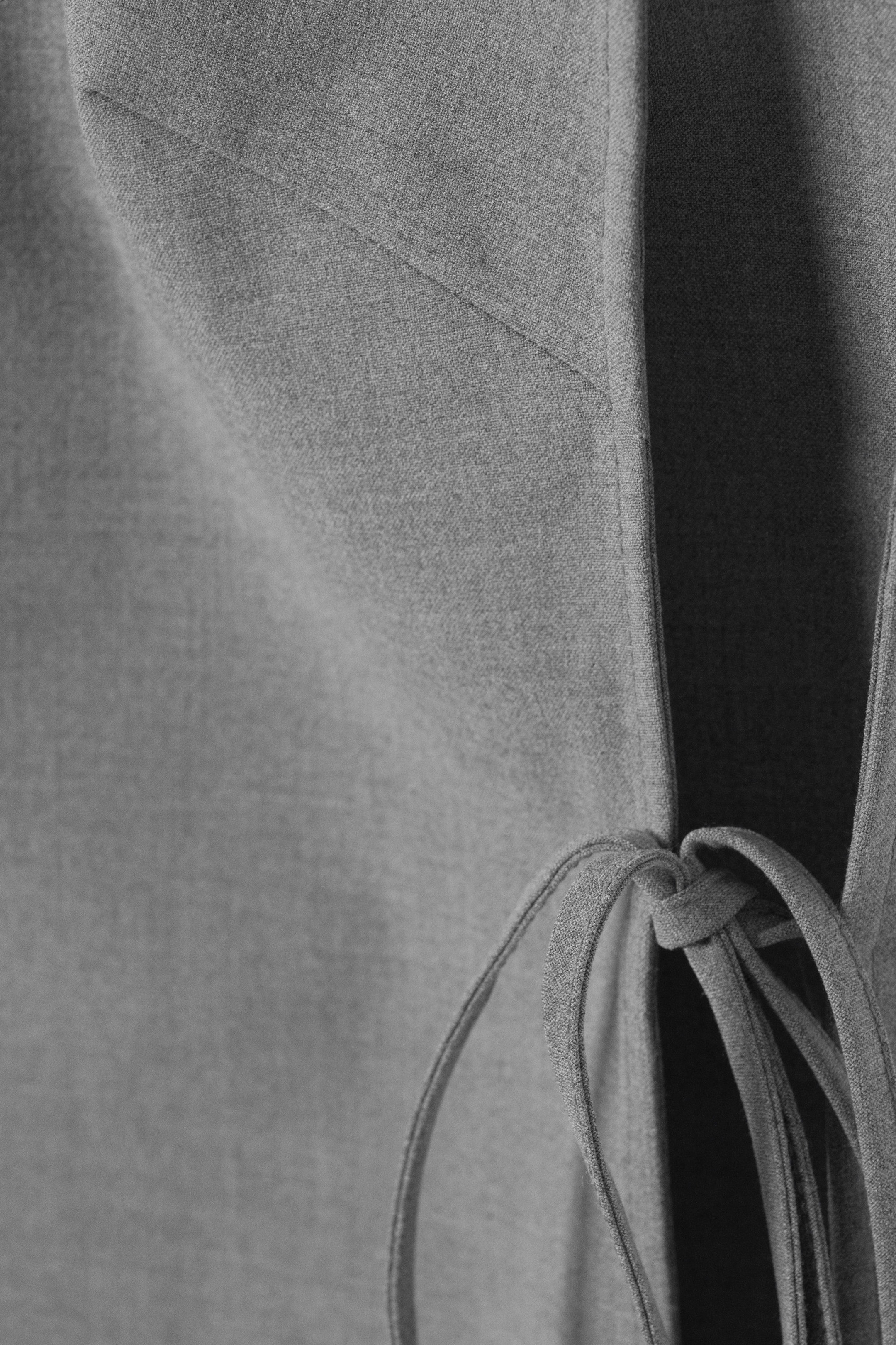 Grey Melange - Sleeveless Boat-Neck Tie Top - 1