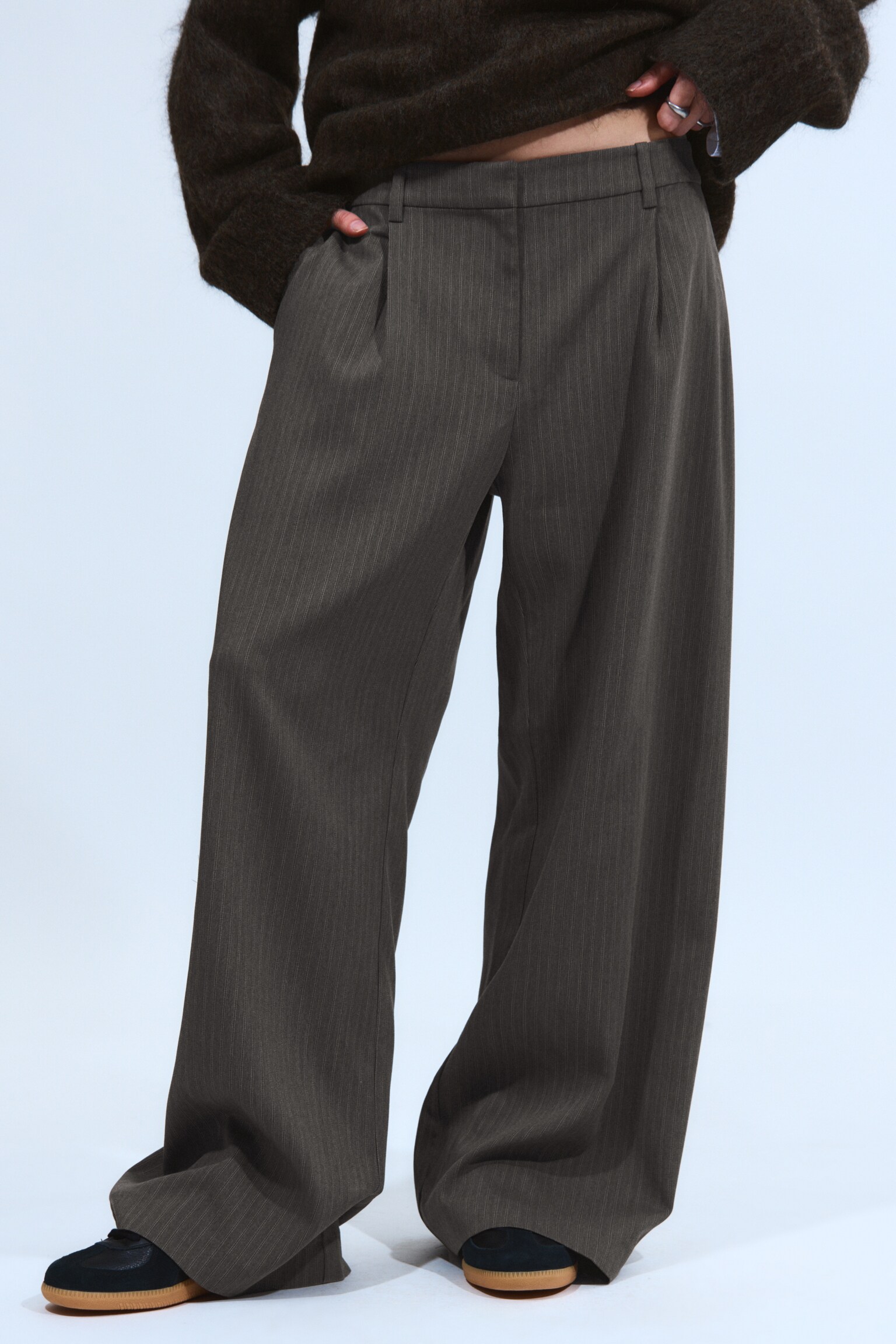 Low Waist Wide Suiting Trousers - Striped Dark Grey/Dark Khaki Green/Black - 6