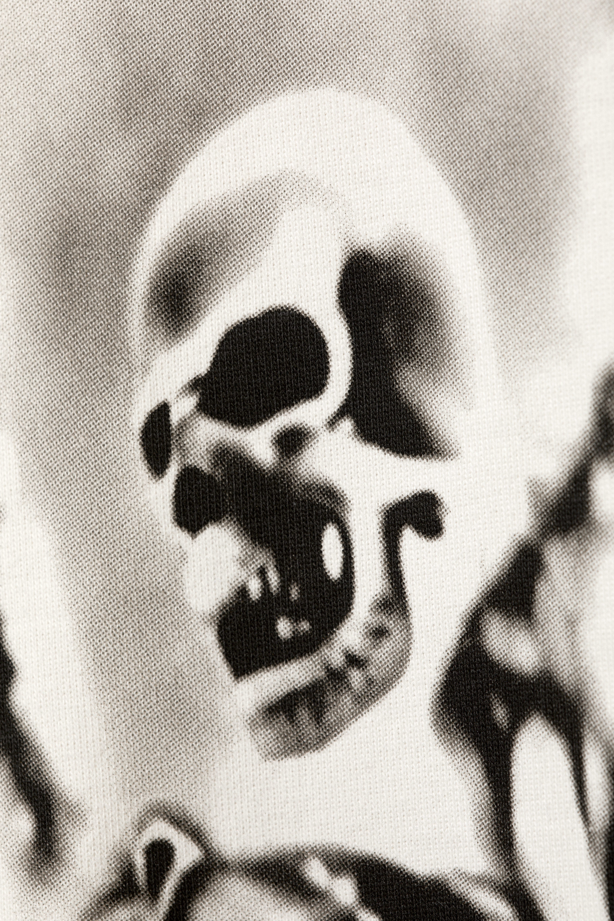 White - Skeleton Angel - Great Boxy Graphic Long Sleeve T-shirt - 4