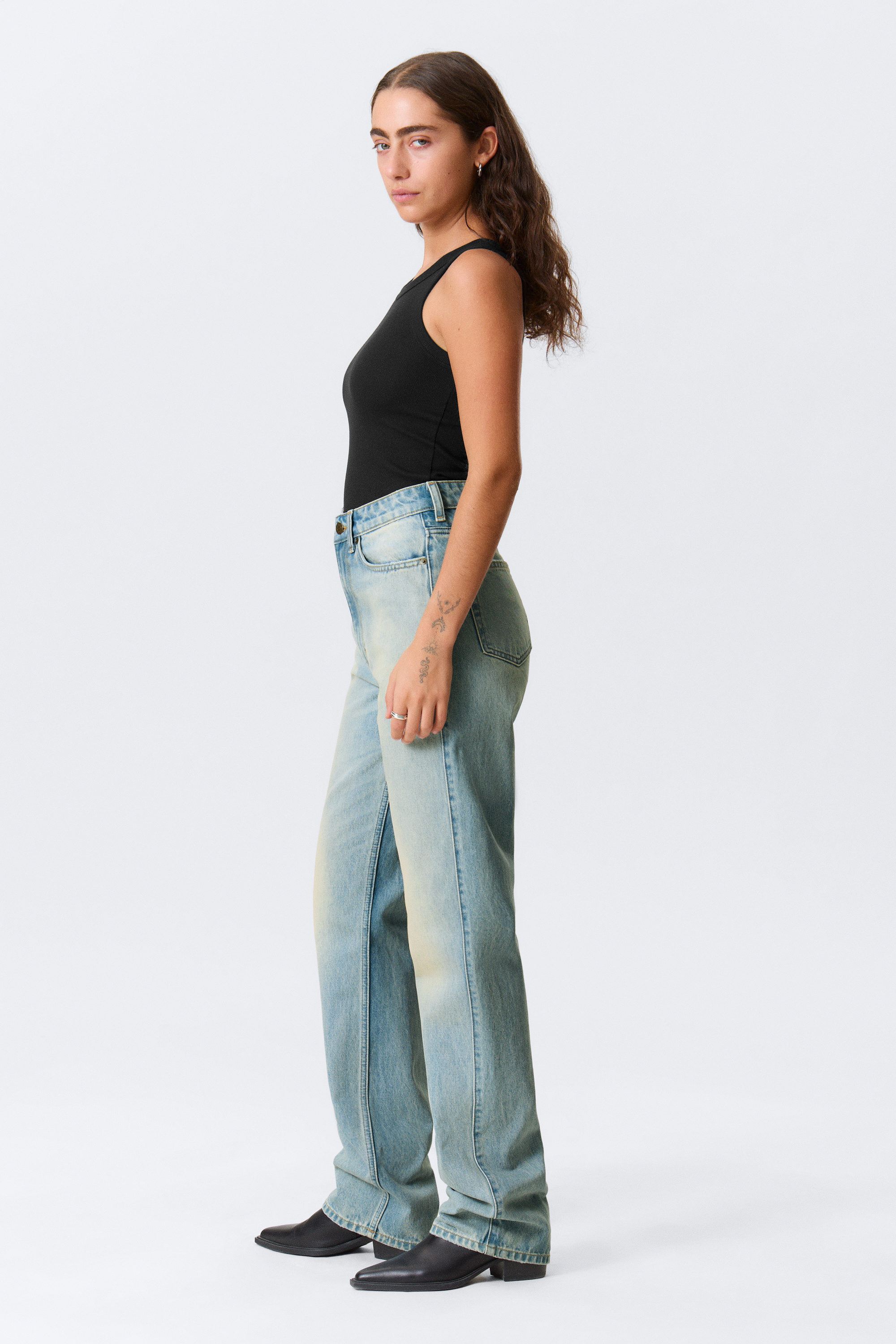 Port Blue - Ljusblå - Rowe Super High Waisted Regular Straight Leg Jeans - 2