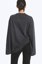 Striped Dark Grey - Oversized Long Sleeve T-shirt - 2