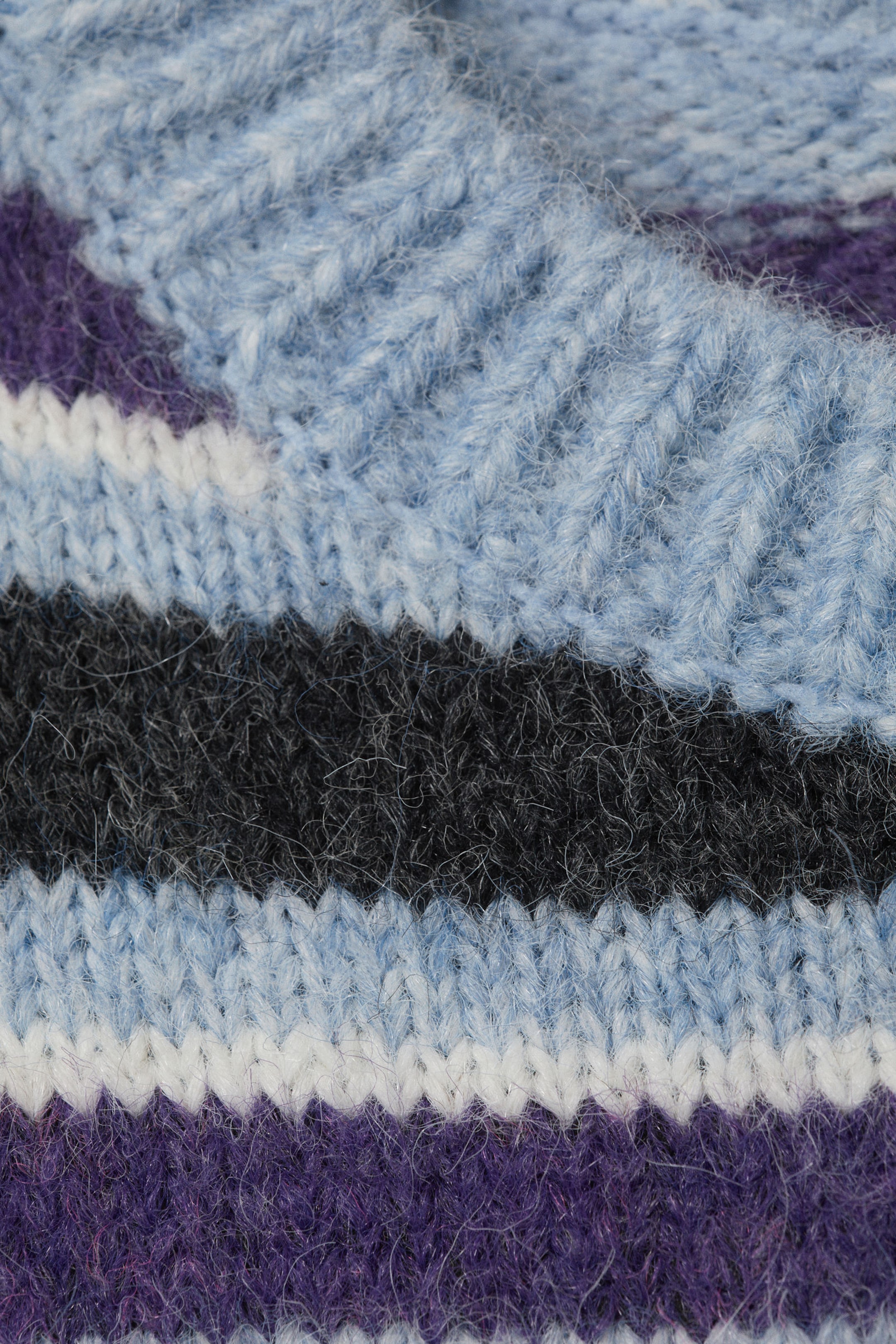 Blue Multi Stripe - Loose Graphic Knitted Sweater - 2