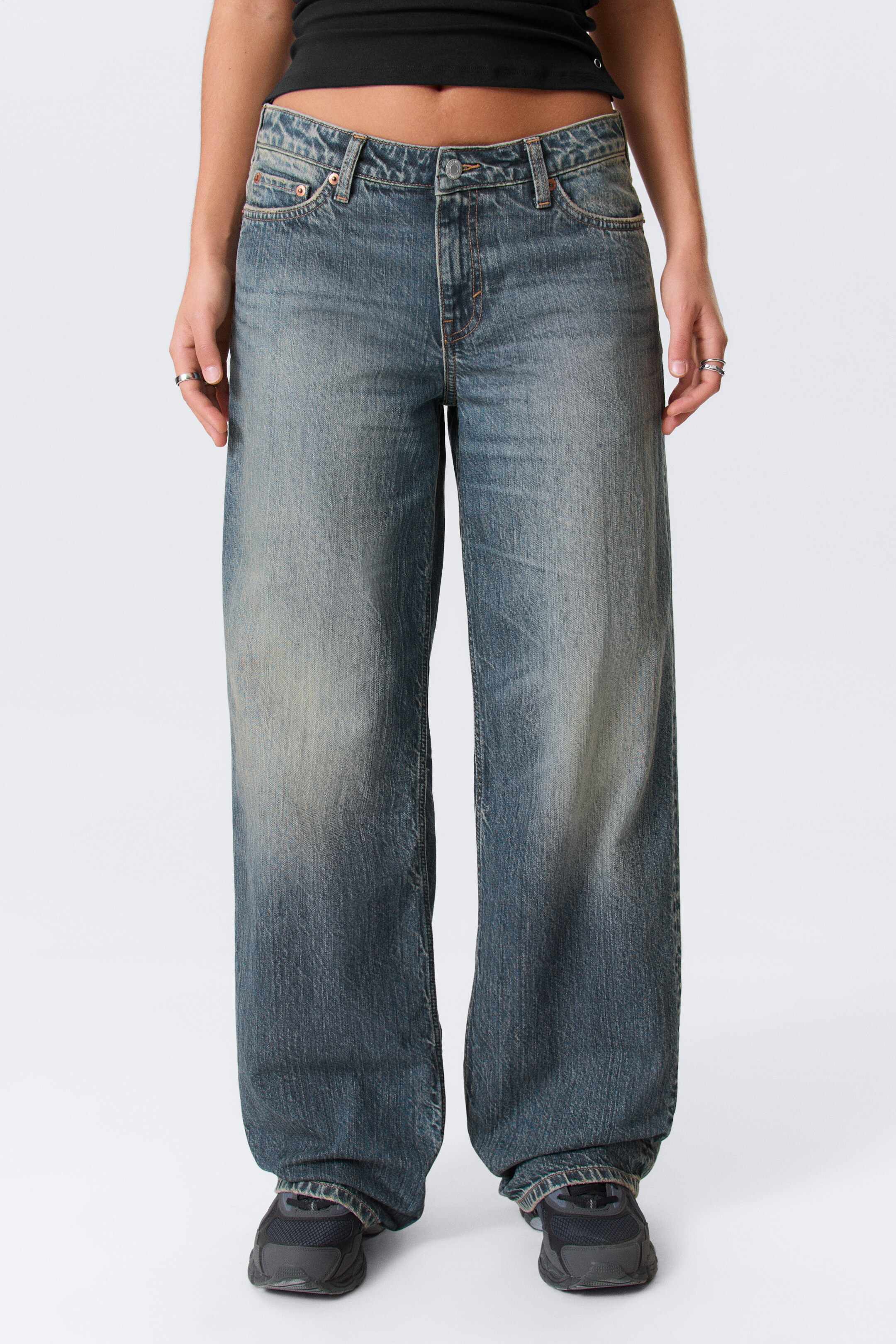 Agrandir l'image: Jean jambe large taille basse Ample - Bleu Redondo - Bleu moyen - FEMME | H&M BE 2