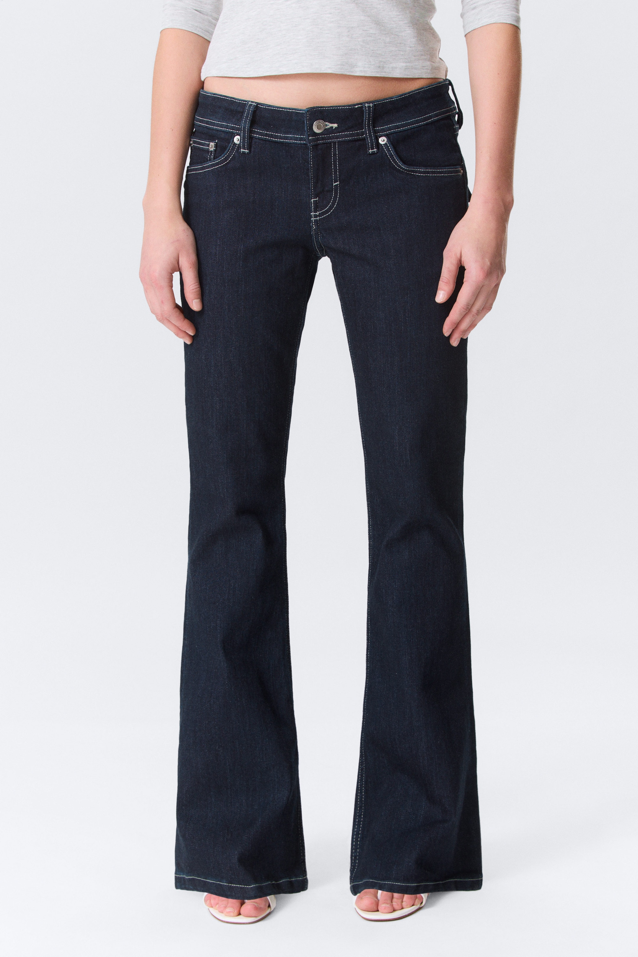 Blue Rinse - Dark Blue - Low Rise Slim Flared Leg Jeans - 2