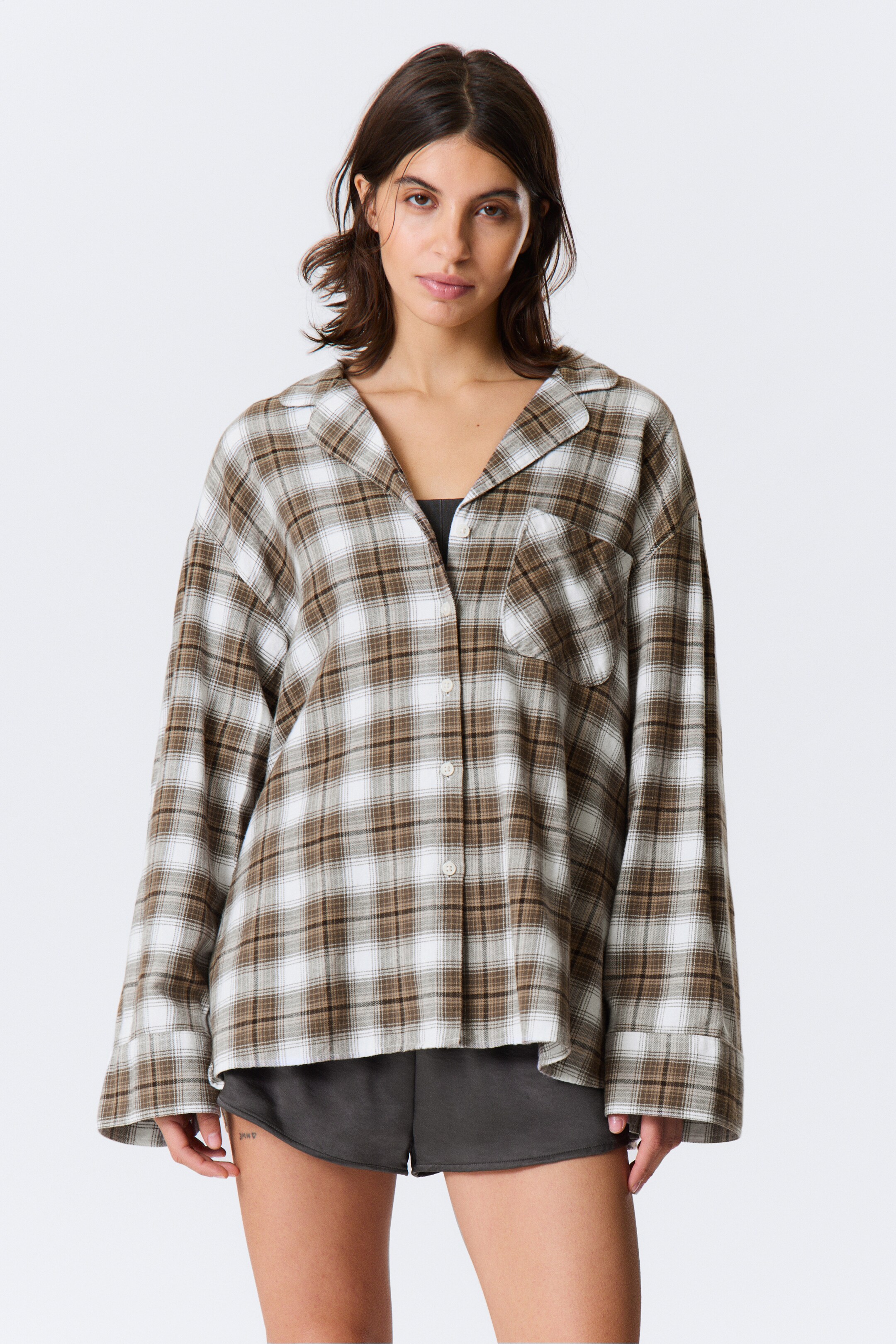 View larger image: Relaxed Flannel Pyjama Shirt - Checked Beige - Ladies | H&M GB 3