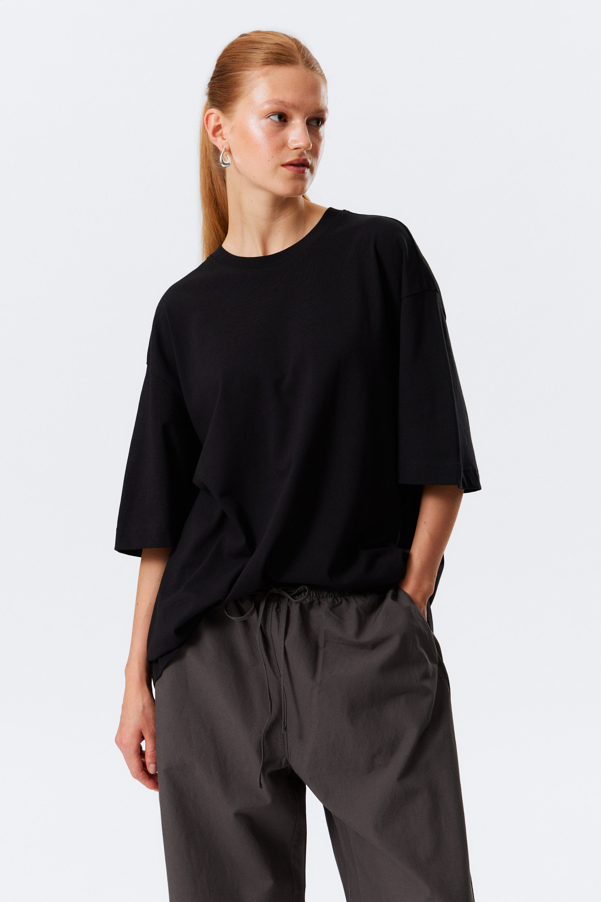 Black - Oversized T-shirt - 1