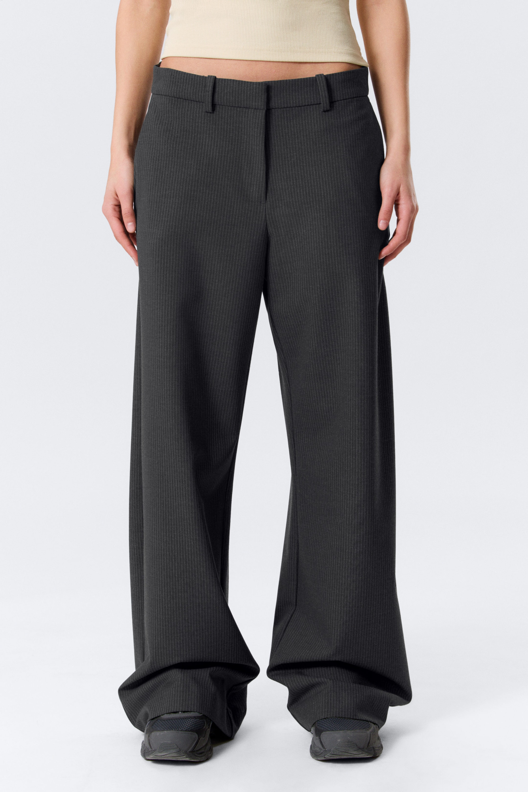 Pinstriped Dark Grey - Low-Waisted Loose Fit Suit Trousers - 1
