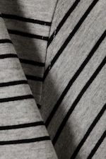 Grau gestreift - Relaxtes Boxy-T-Shirt aus Baumwolle - 1