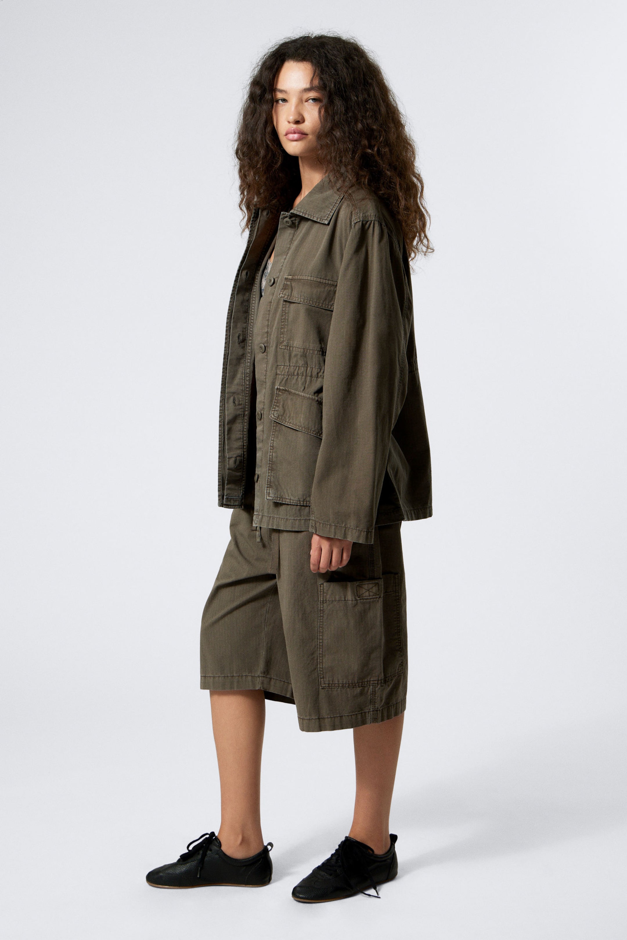 Dunkles Graubraun - Verwaschene, locker geschnittene Ripstop-Jacke - 2