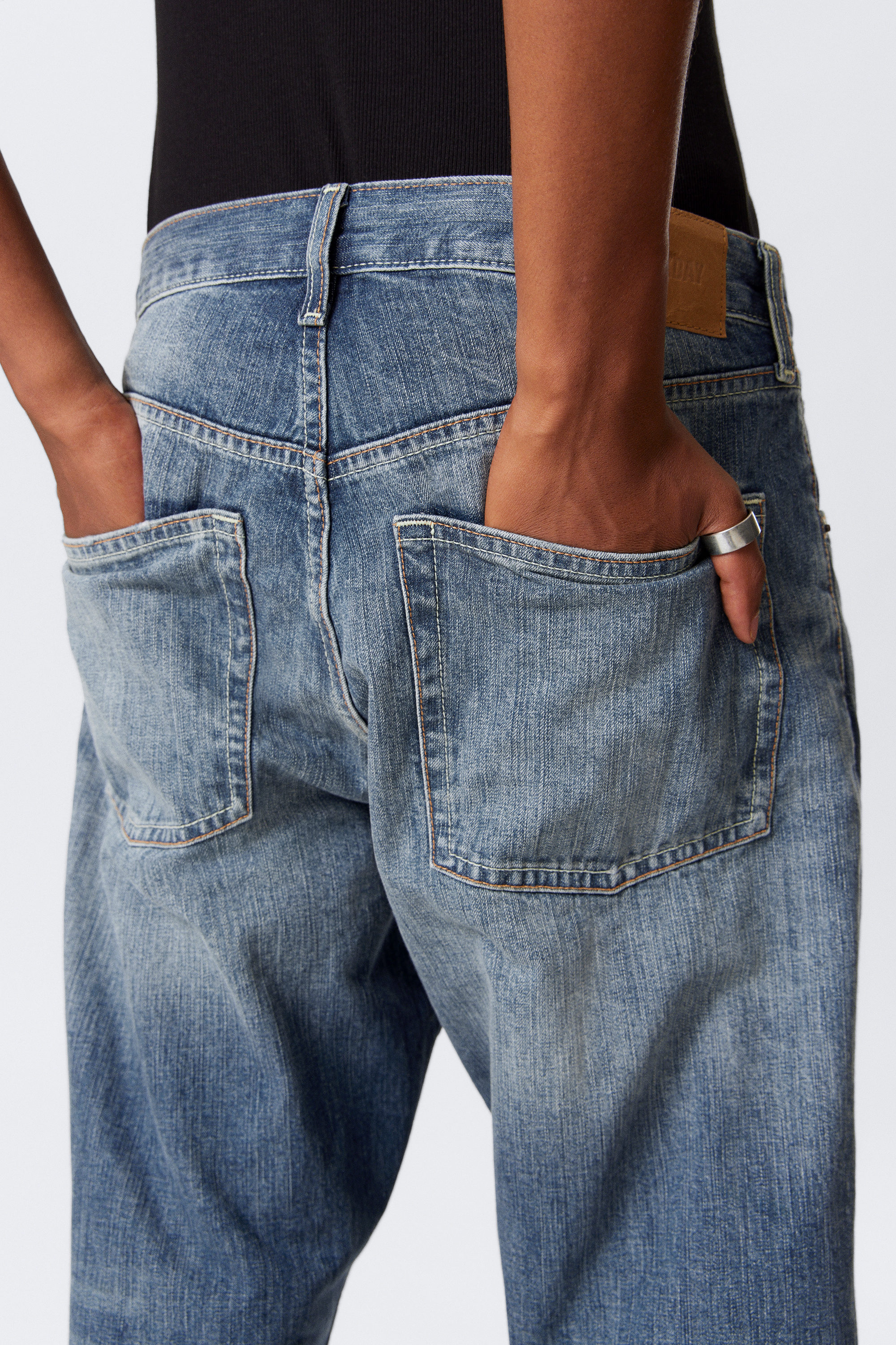 Board Blue - Medium Blue - Orbit Mid Rise Regular Straight Leg Jeans - 2
