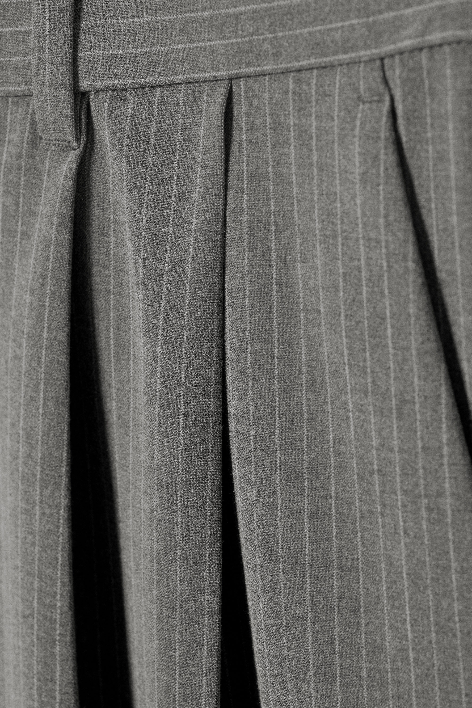 Pinstriped Light Grey - Nate Loose Fit Pleated Suit Trousers - 8