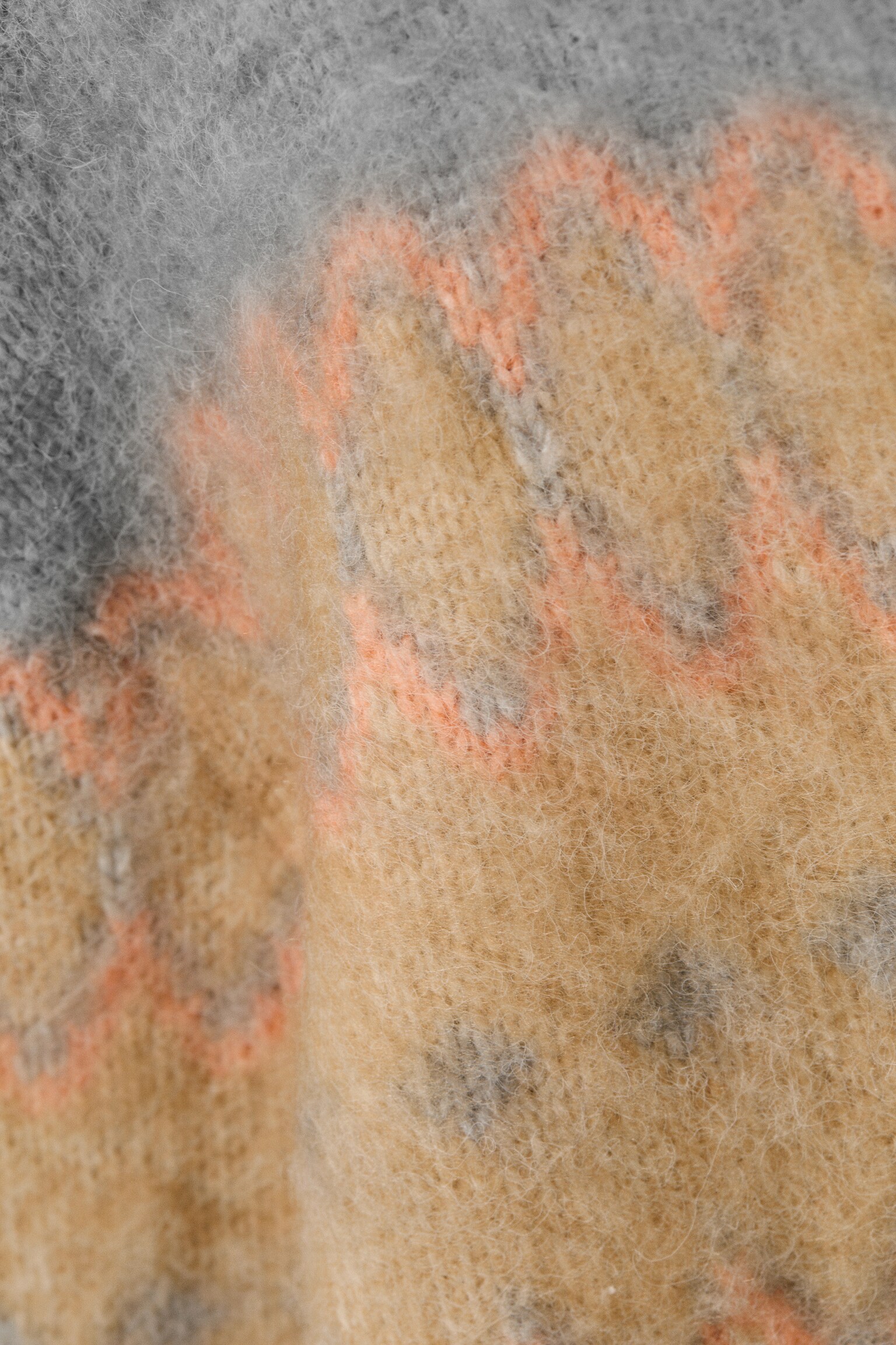 Volný svetr z chlupaté pleteniny - Béžová/Šedá Fairisle/Proužky v zaprášené žluté a hnědé/Proužkovaná modrá/bílá/tmavě béžová Fairisle/Tmavě hnědá - 3