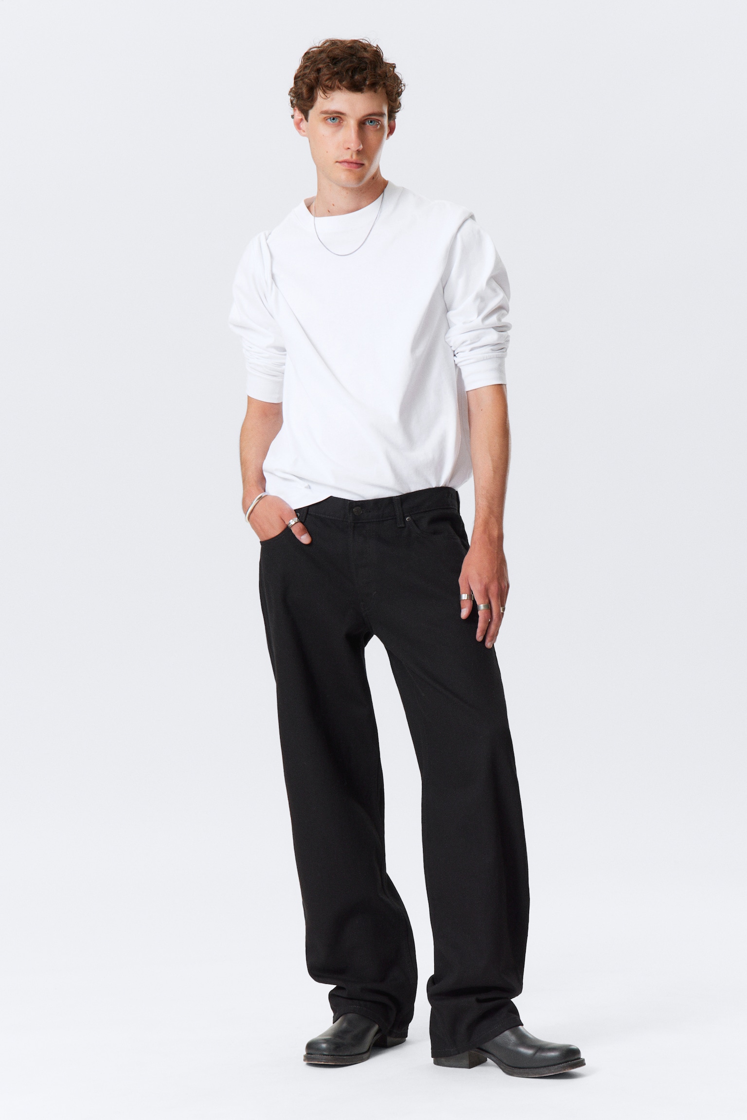 Sphere Low Rise Loose Straight Leg Jeans - Black Rinse - Black/Aeon Blue - Light Blue/Baltic Blue - Dark Blue/Mine Grey - Dark Grey/Cyan Dust - Medium Blue/Blue Layer
