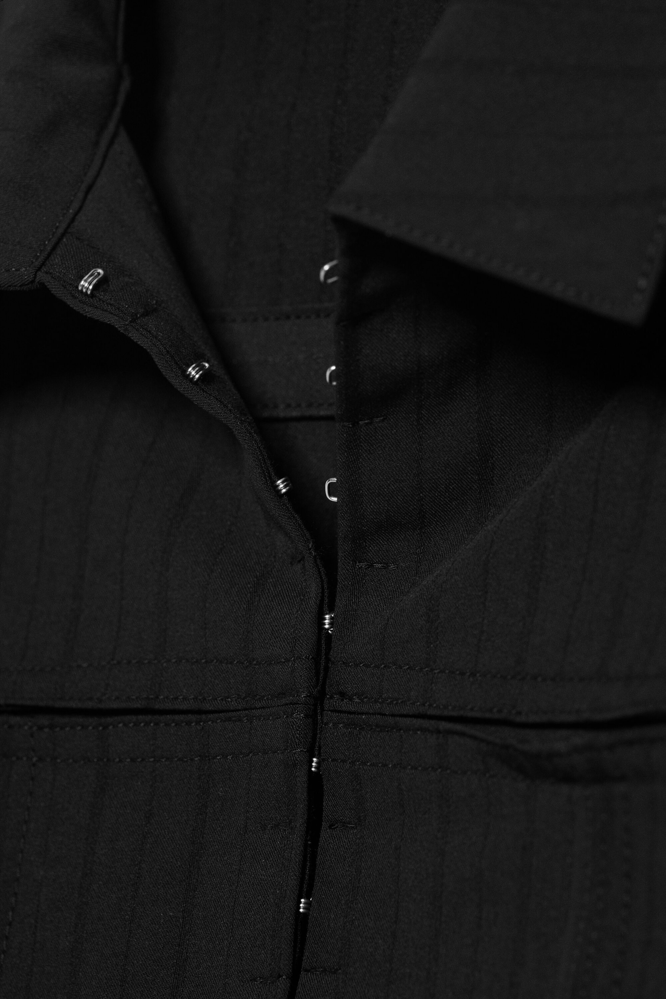 Black - Slim fit A-line Longsleeve - 2