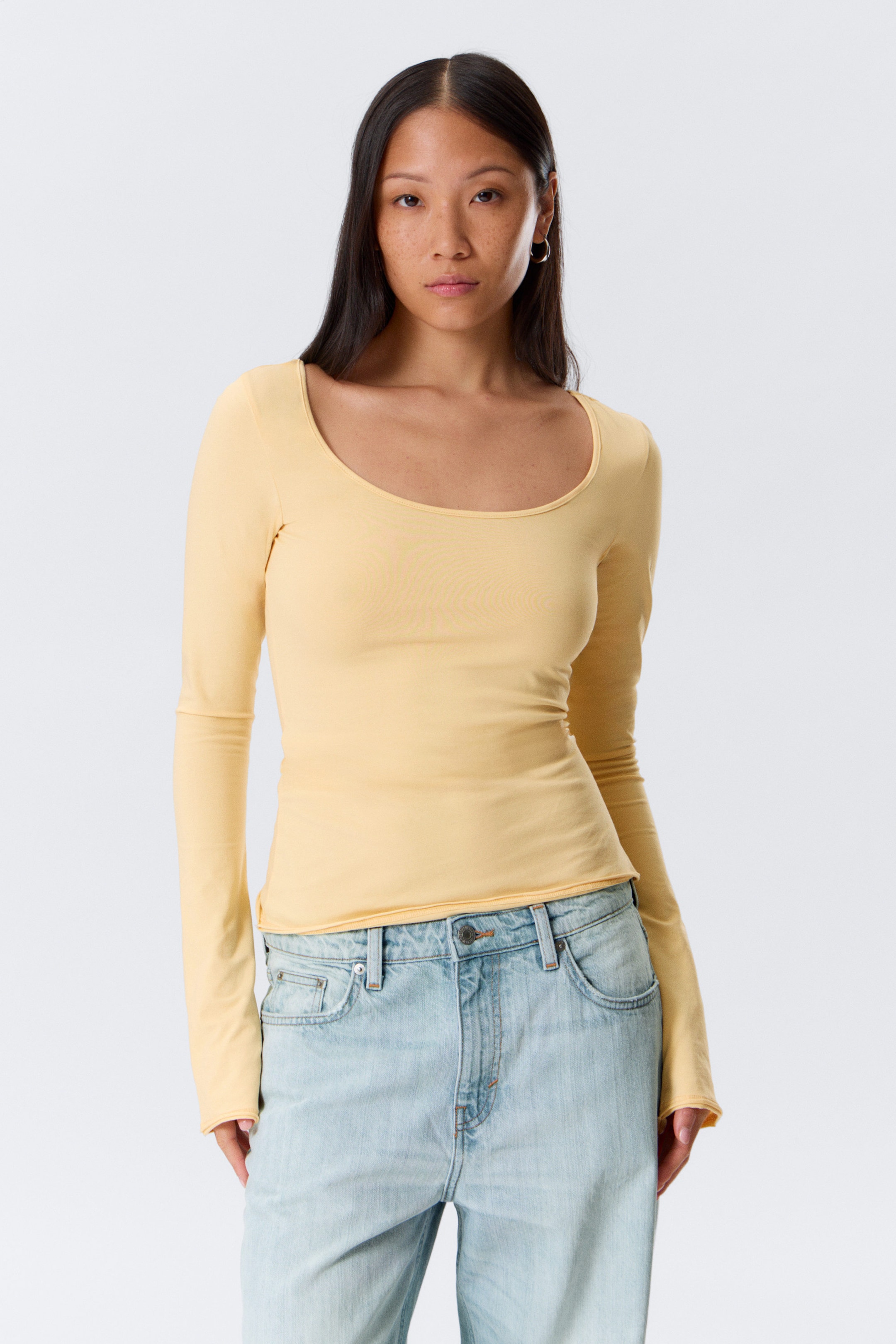 Light Yellow - Long-Sleeved Slim Fit Scoop Neck Top - 1