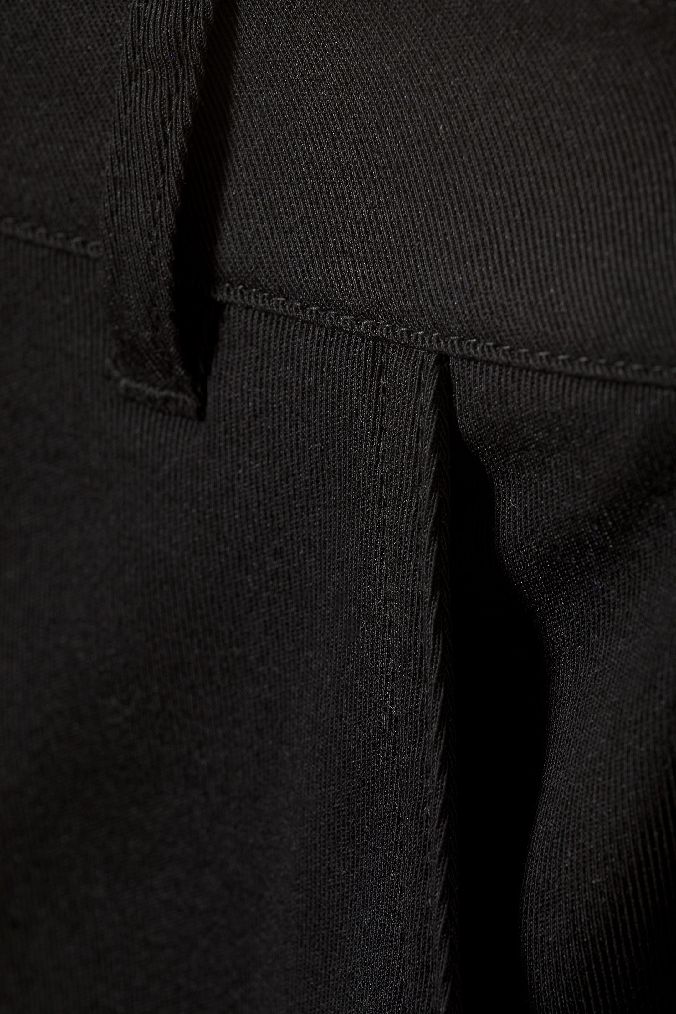 Black - Arwen Cargo Suiting Shorts - 1