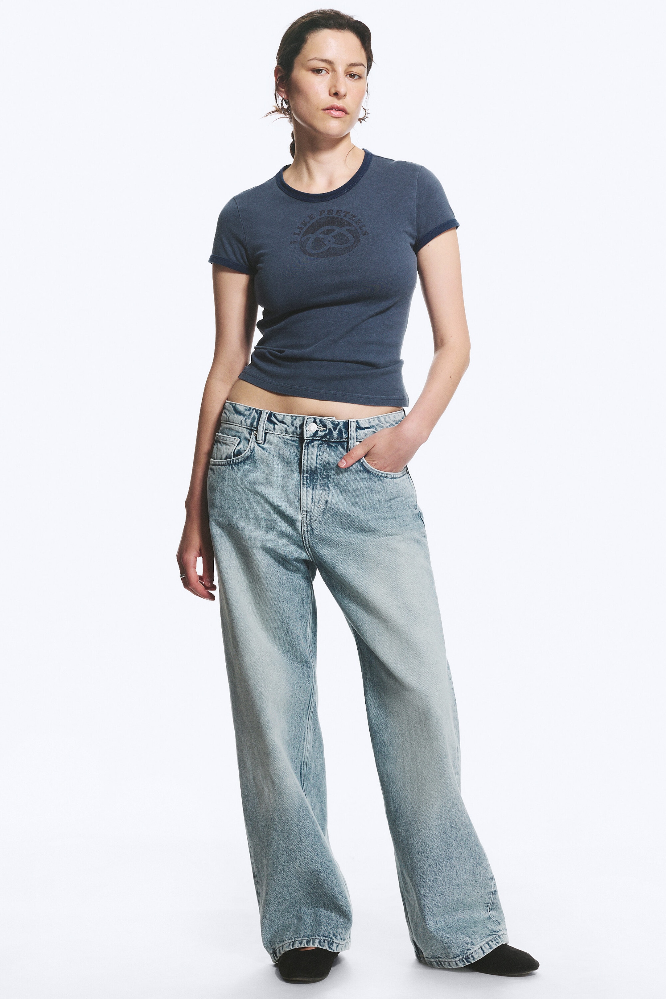 Notus Blue - Light Blue - Missy Low Rise Loose Straight Jeans - 1