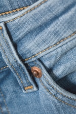 Climb Blue - Ljusblå - Katsumi low waist slim flared leg jeans - 6