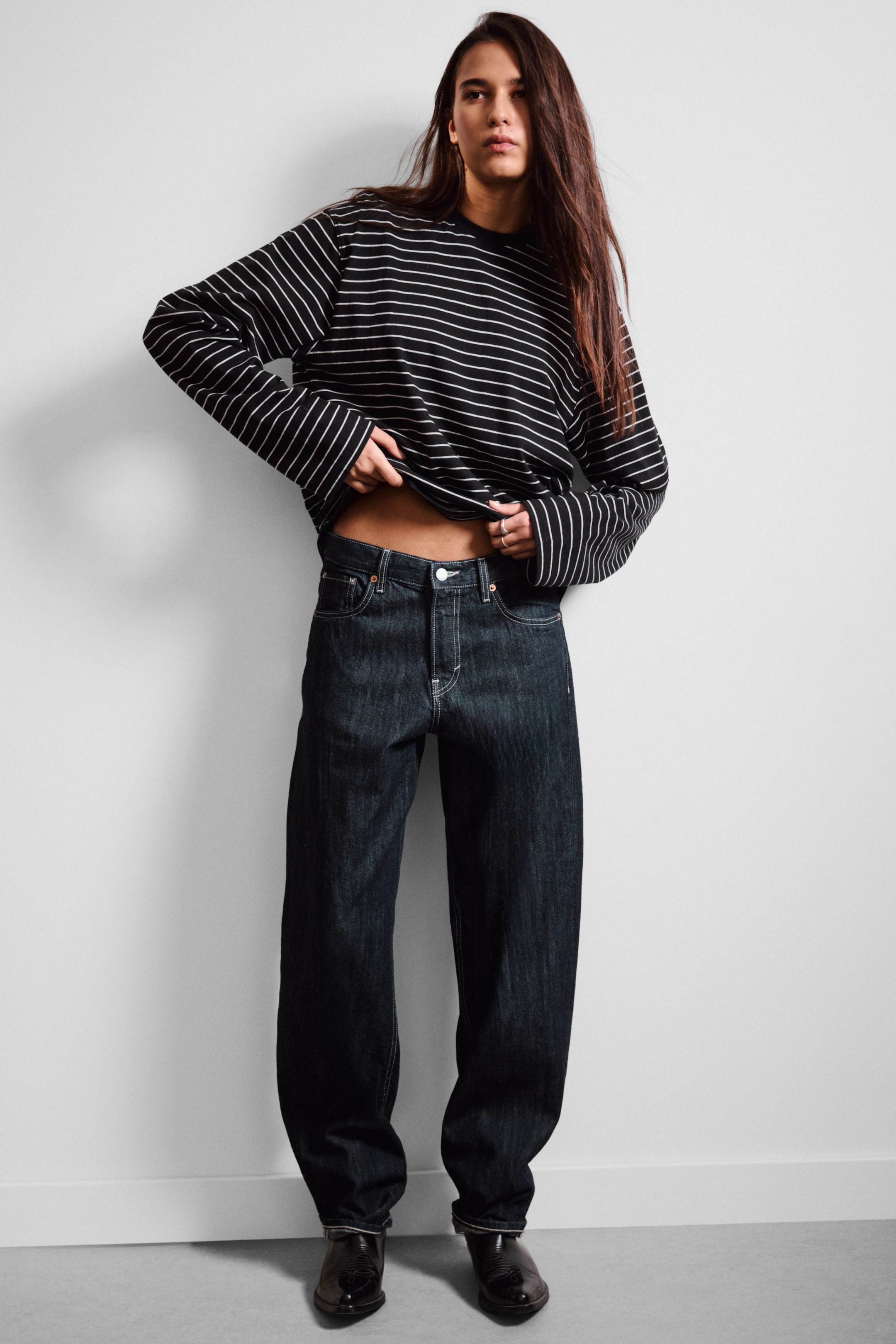 Blue Rinse - Dunkelblau - Nebula Mid Waist Loose Barrel Leg Unisex Jeans - 2