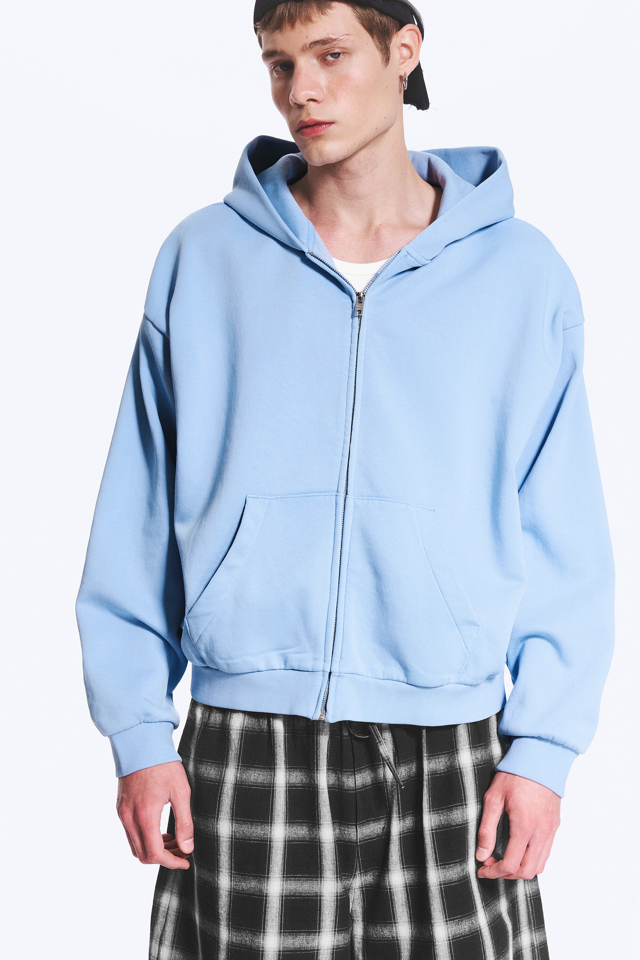 Verwaschenes Hellblau - Weit geschnittener Zip-Hoodie - 1