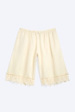 Dimvit - Satinshorts med spets - 4