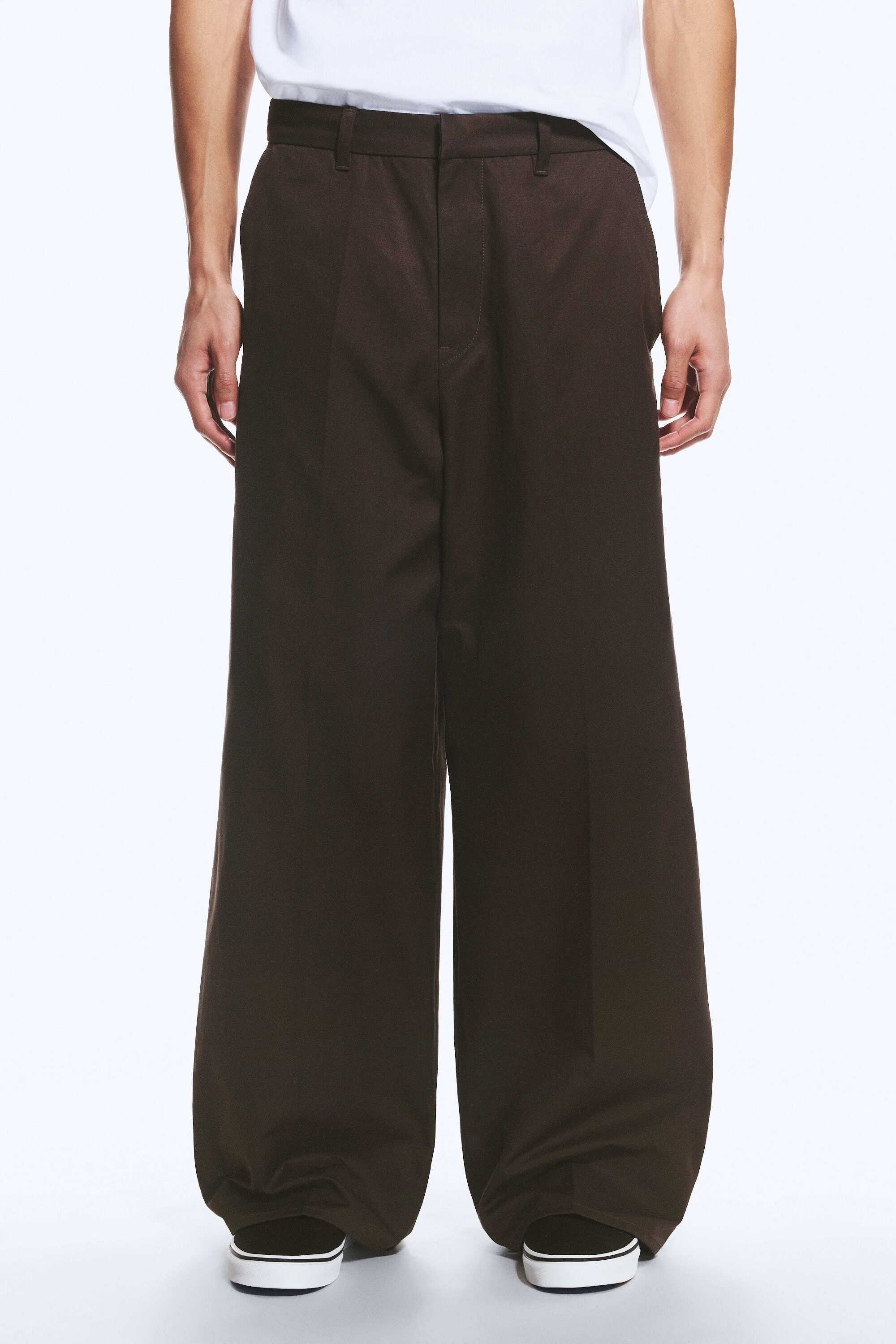mid rise relaxed straight leg chino trousers - Black | Weekday WW