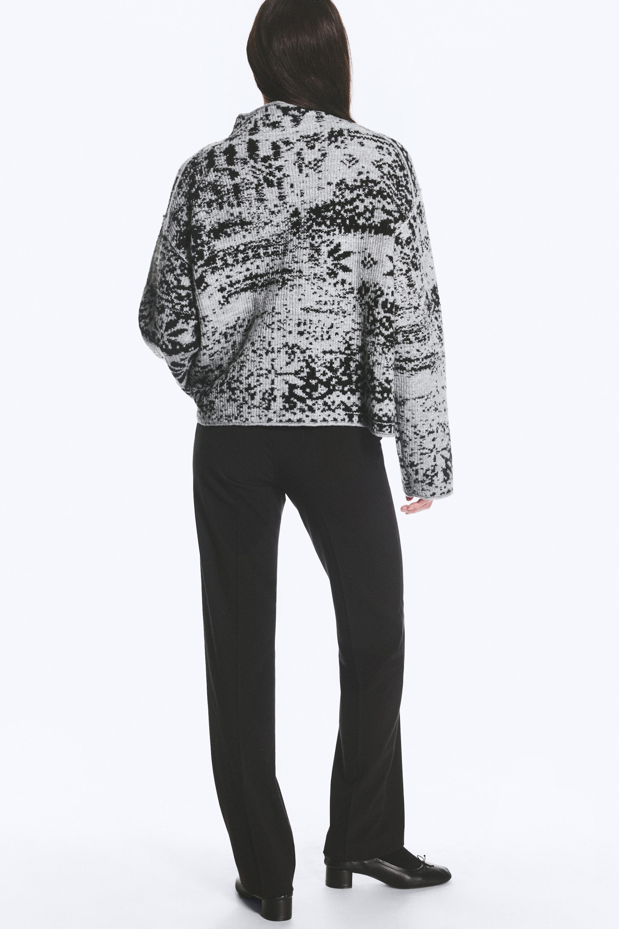 Schwarz & Grau - Boxy Jacquard-Pullover - 2