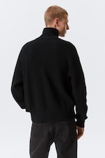 Schwarz - Entspannte Zip-Strickjacke mit hohem Kragen - 3