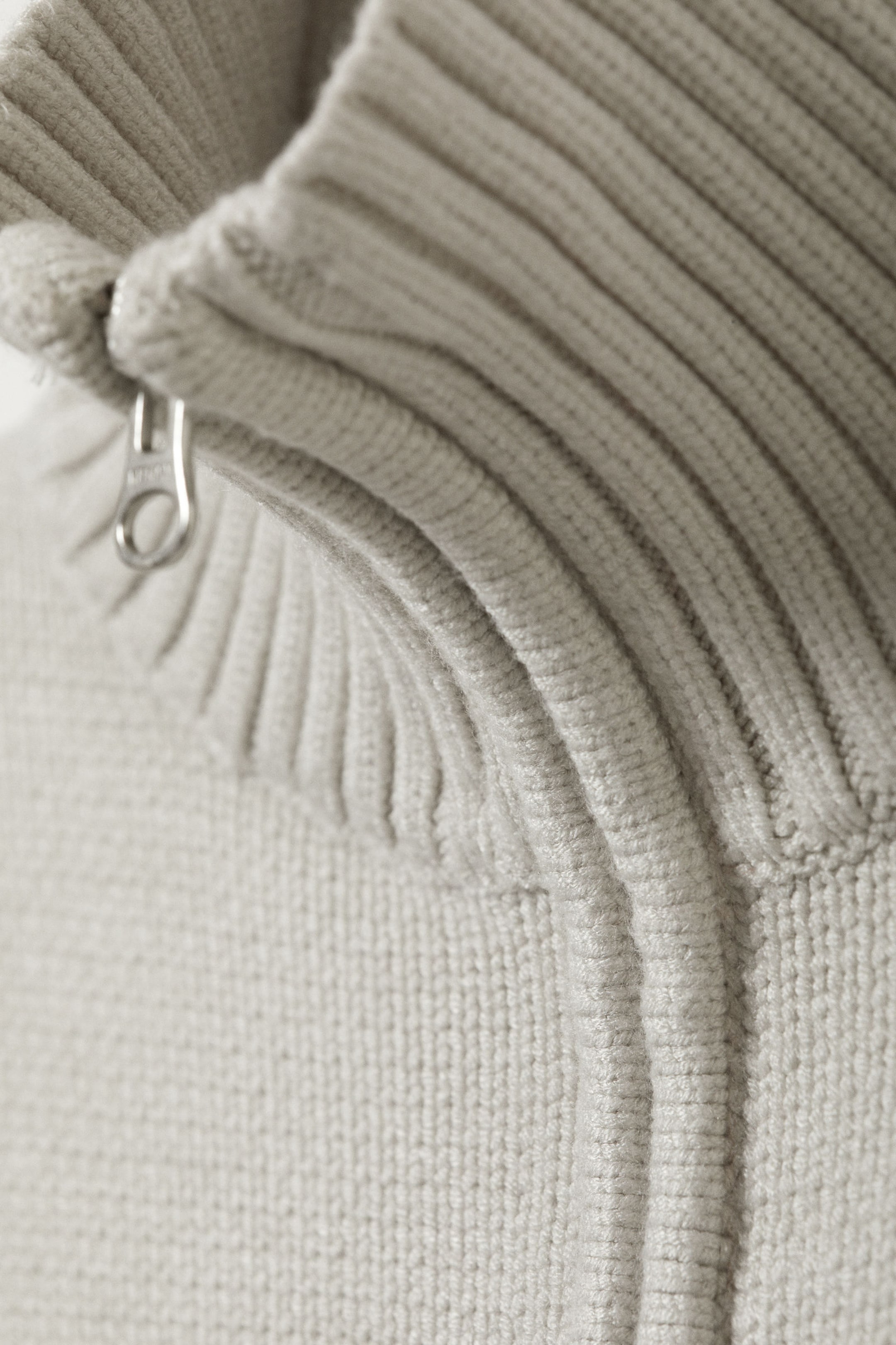 Hellbeige - Strickjacke mit Reißverschluss Winona - 1