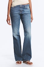 Mine Blue - Medium Blue - Nova Low Rise Slim Bootcut Jeans - 1