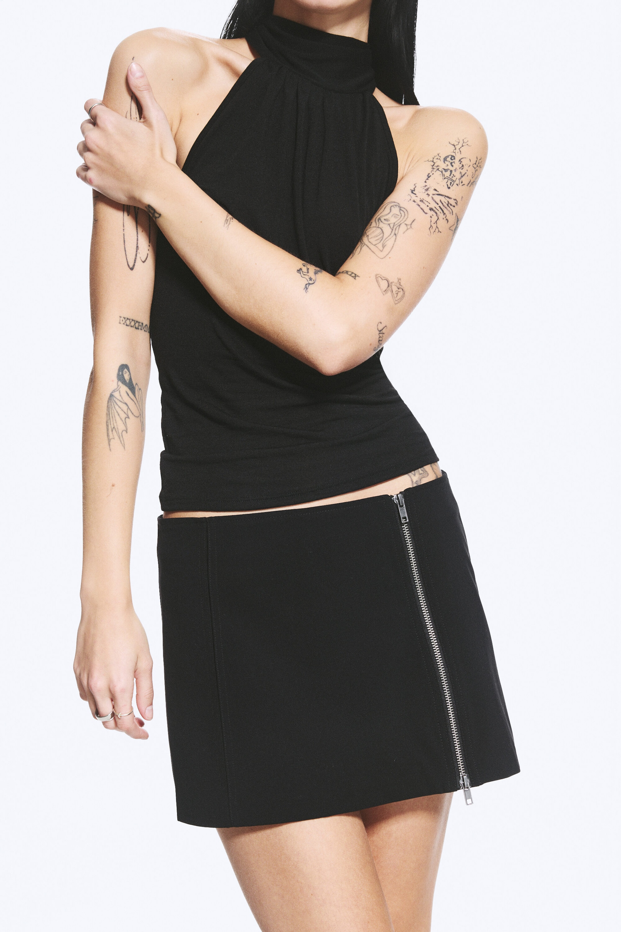 Black - Zip Mini Skirt - 2