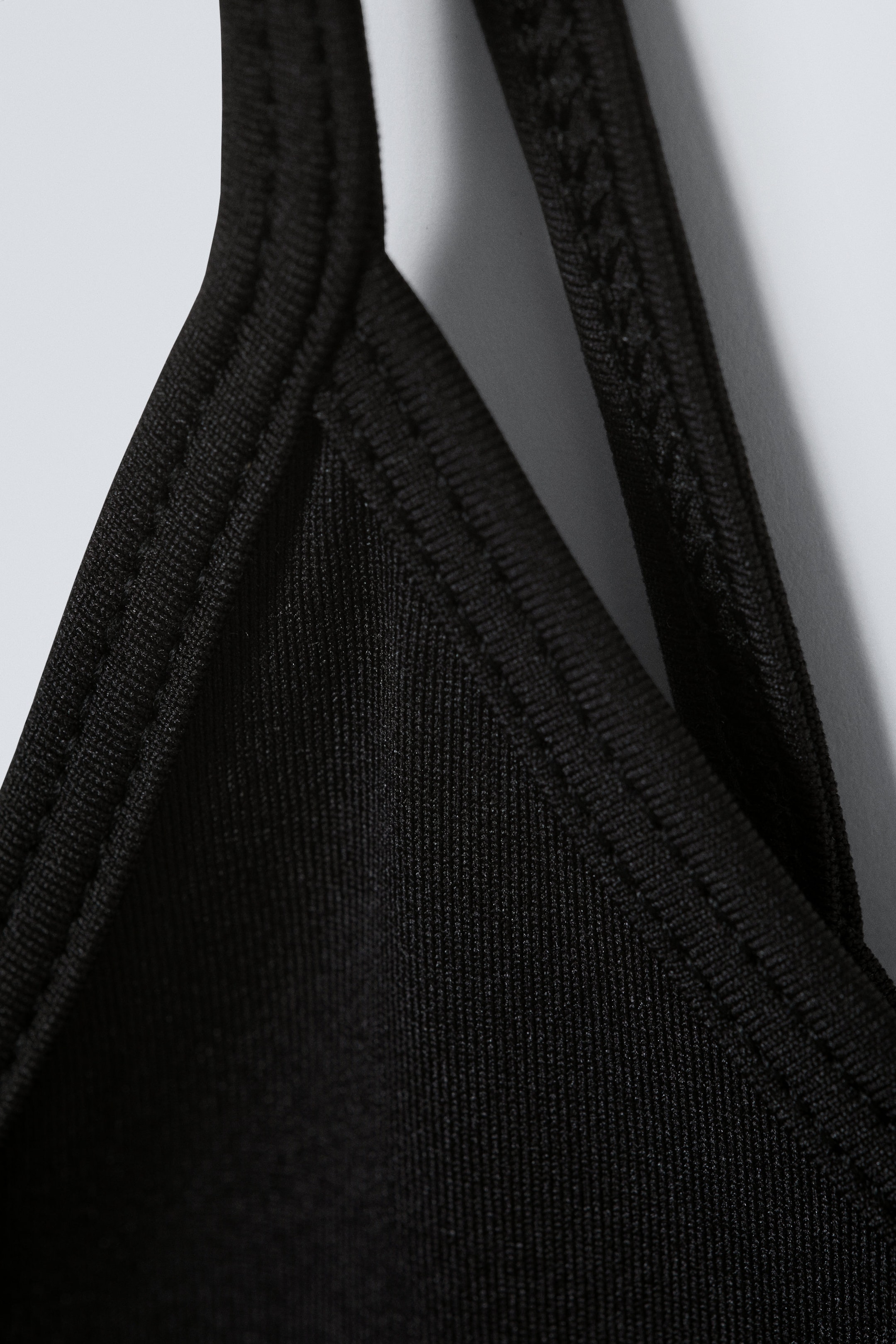 Zwart - Fijne singlet - 1