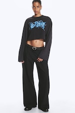 Black - Printed Oversized Cropped Long-Sleeved T-shirt - 1