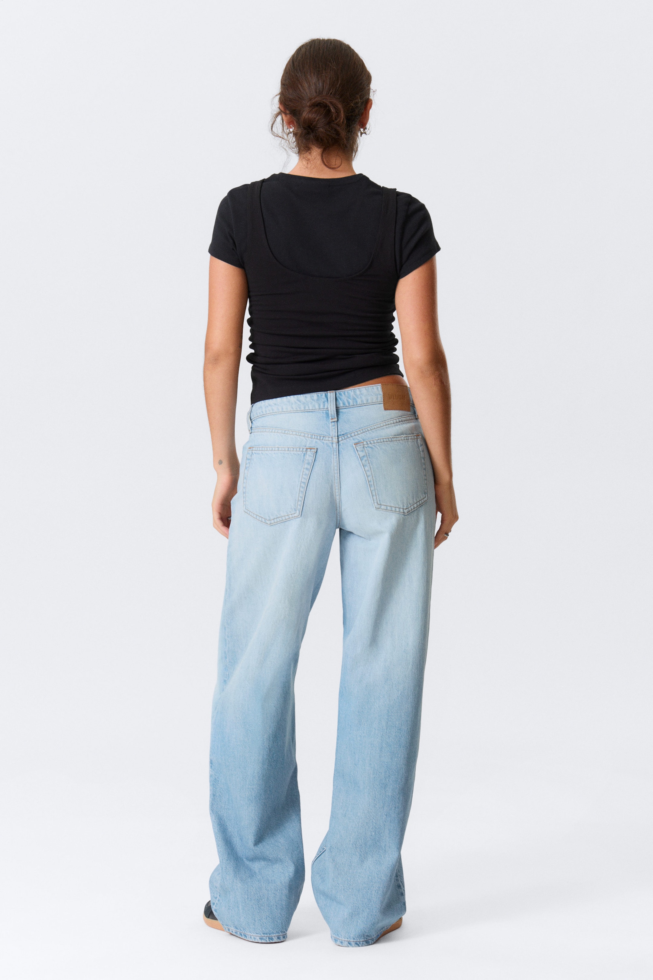 Kimberley Blue - Ljusblå - Ample Low Waist Loose Wide Leg Jeans - 4