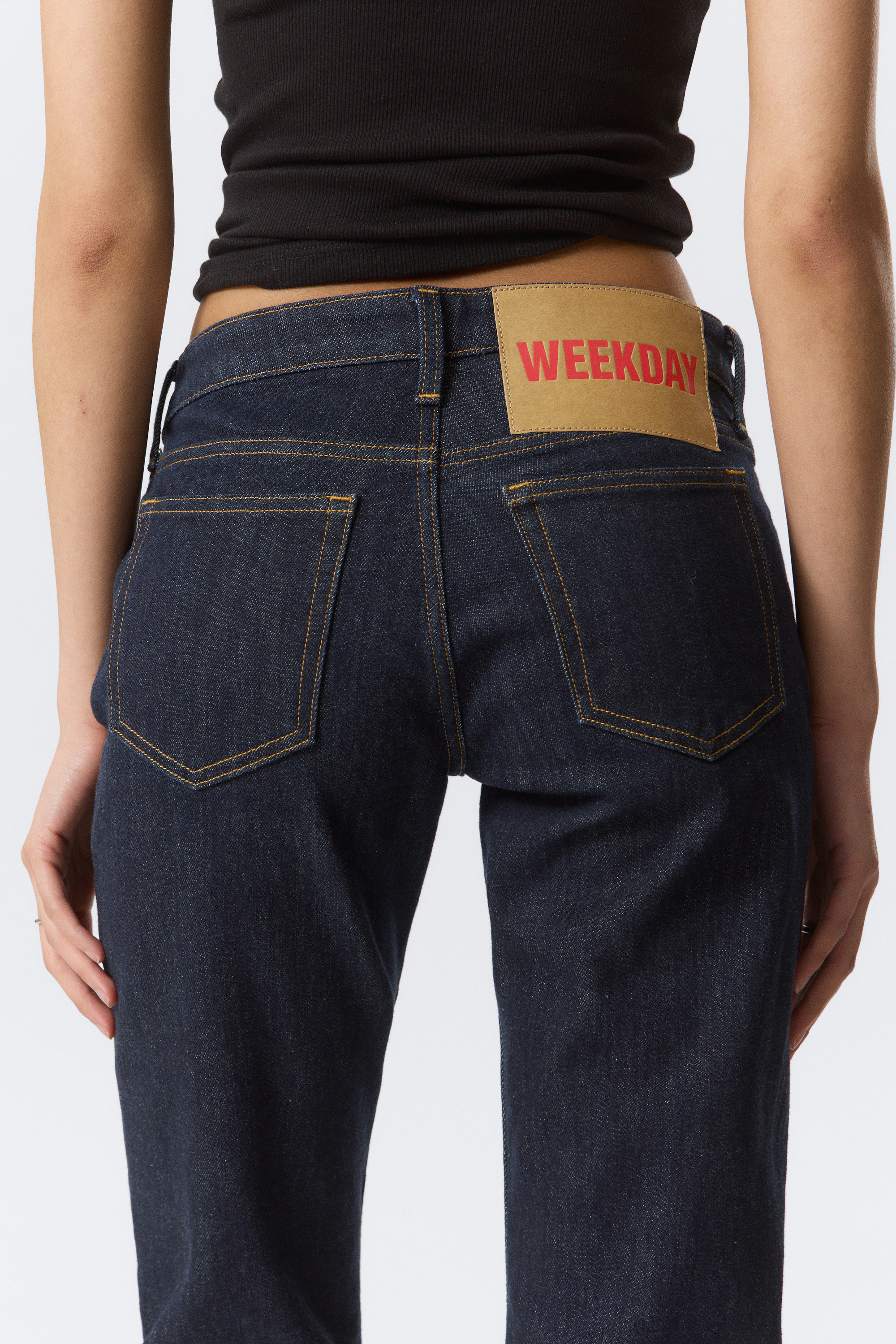 Blue Rinse - Dark Blue - Low Rise Slim Leg Jeans - 2