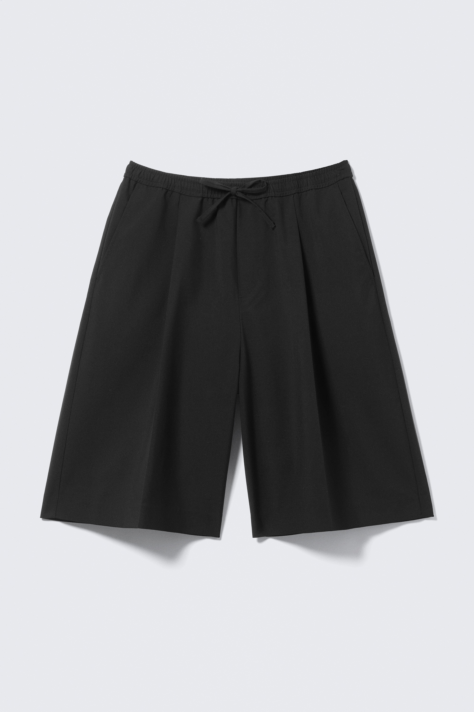 Shorts sartoriali a vita media - Nero