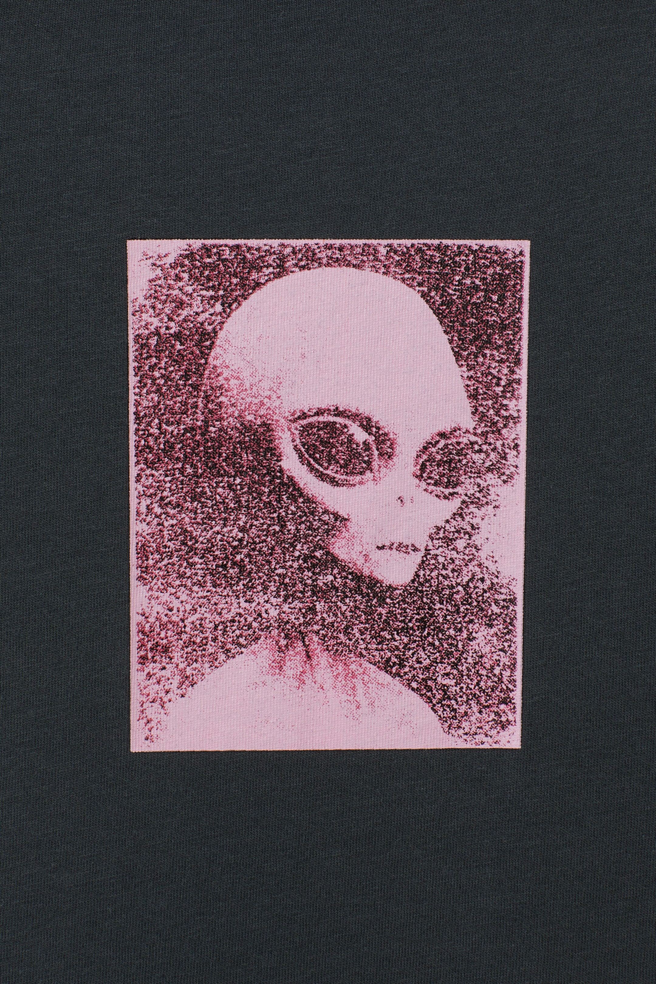 Alien Photo - En t-shirt med grafiskt tryck - 1