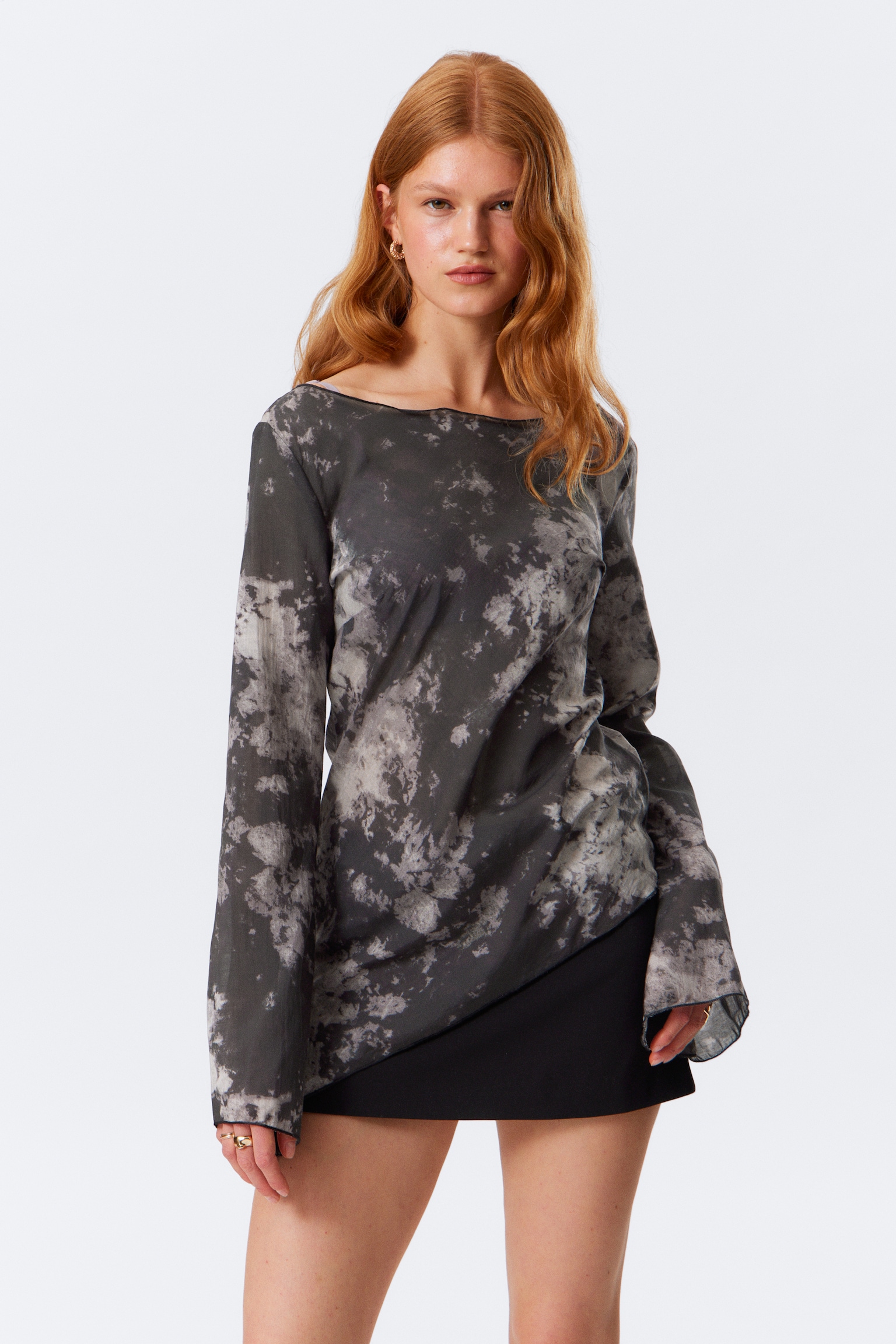 Transparente, asymmetrische Langarmbluse - Schwarz - Obsidian-Nebel/Petrol/Schwarz