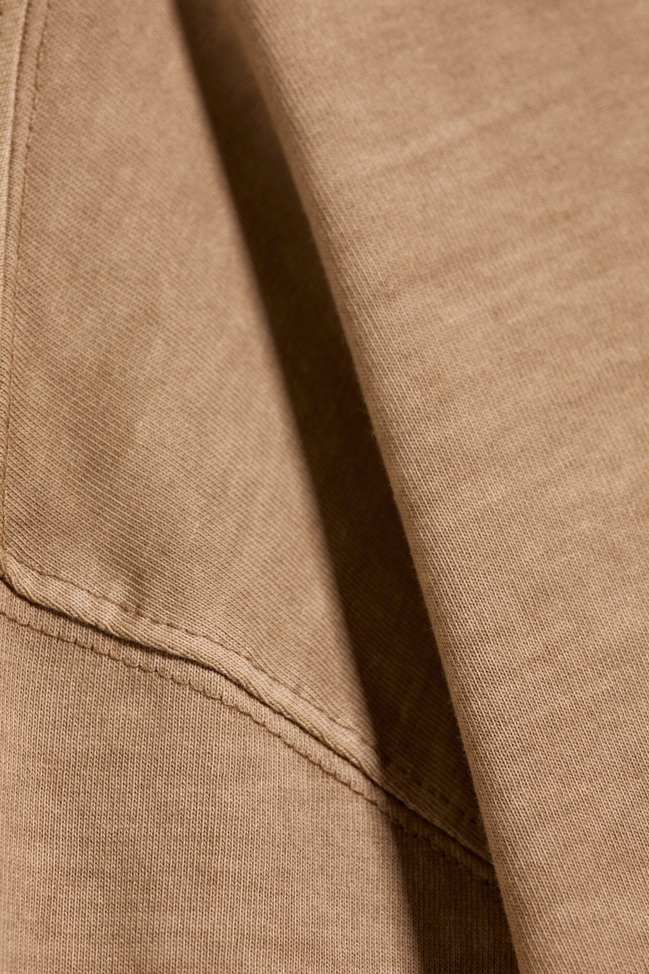 Gewaschenes Beige - Kastiges Longsleeve-Shirt mit V-Ausschnitt - 4