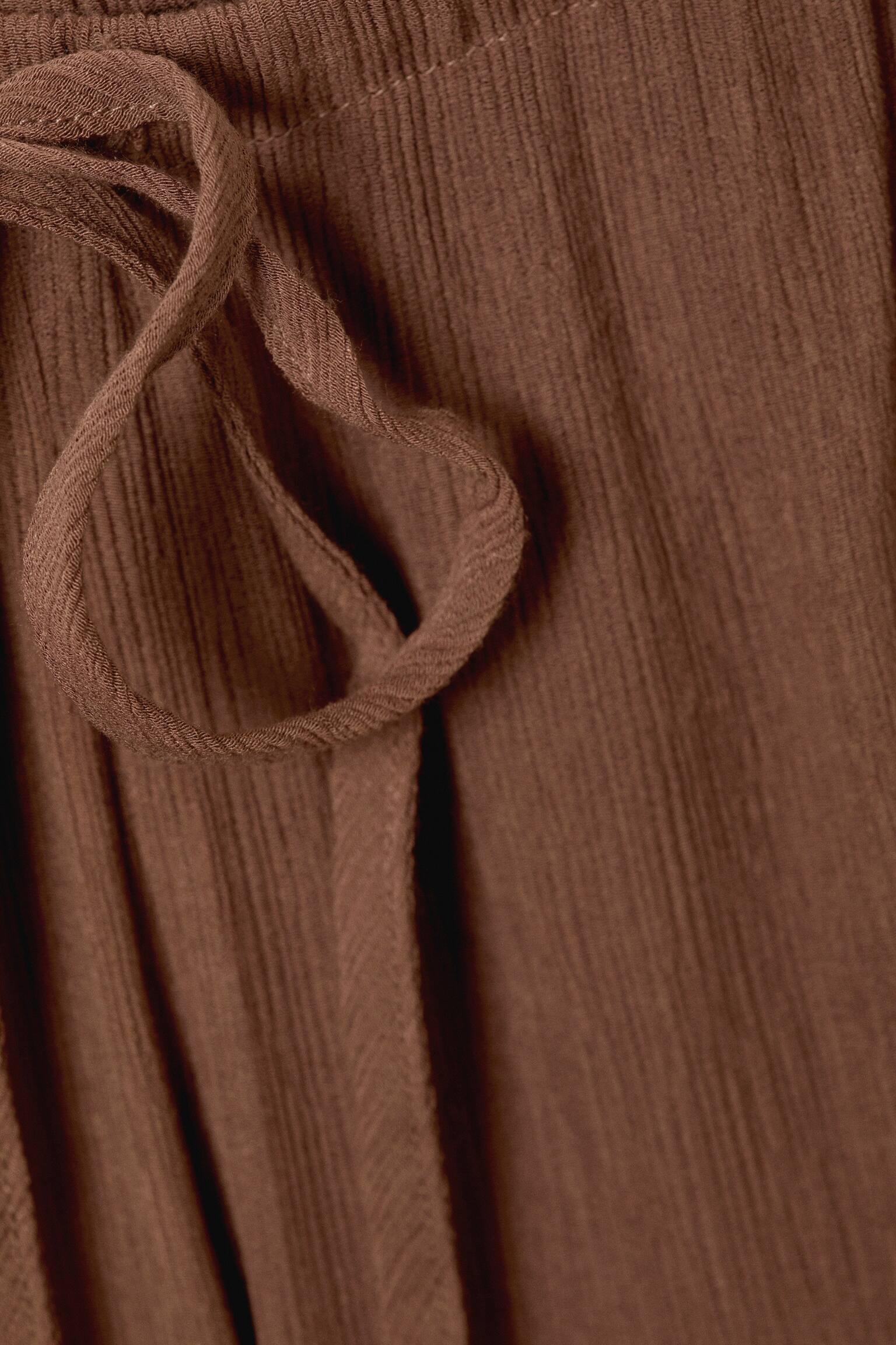 Loose bukser med flæser og mellemhøj talje - Brun/Lys beige/Beige - Slangeskindsmønster - 4