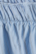 Hellblau gestreift - Baumwollshorts mit niedrigem Bund - 1