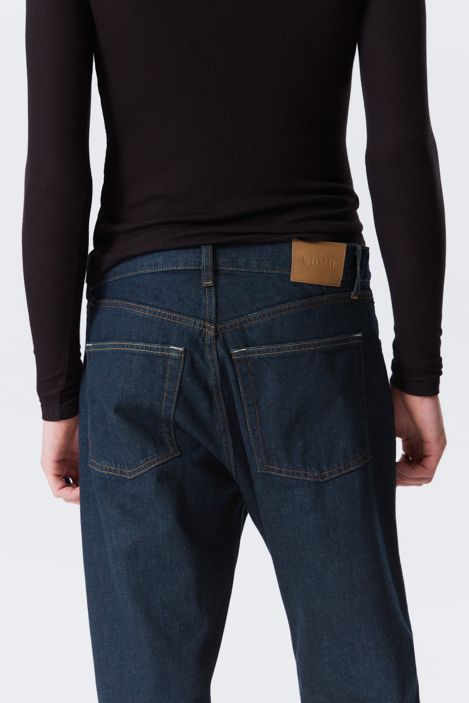 Orbit Mid Waist Regular Straight Leg Jeans - Blaue Waschung/Board Blue - Mittelblau - 9