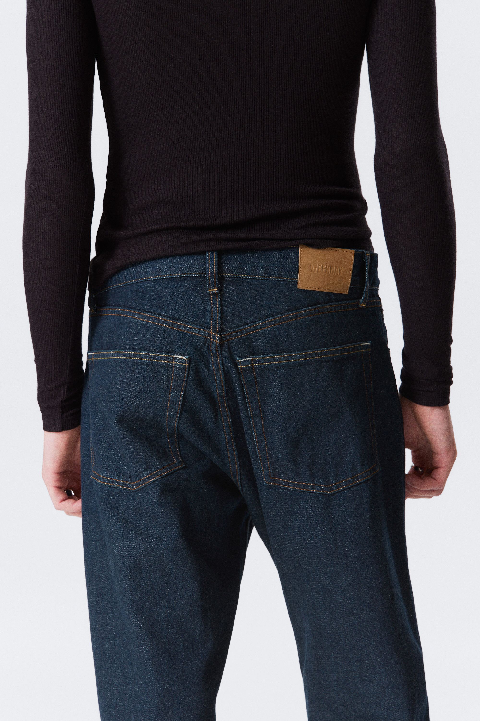 Blue Rinse - Orbit Mid Rise Regular Straight Leg Jeans - 3