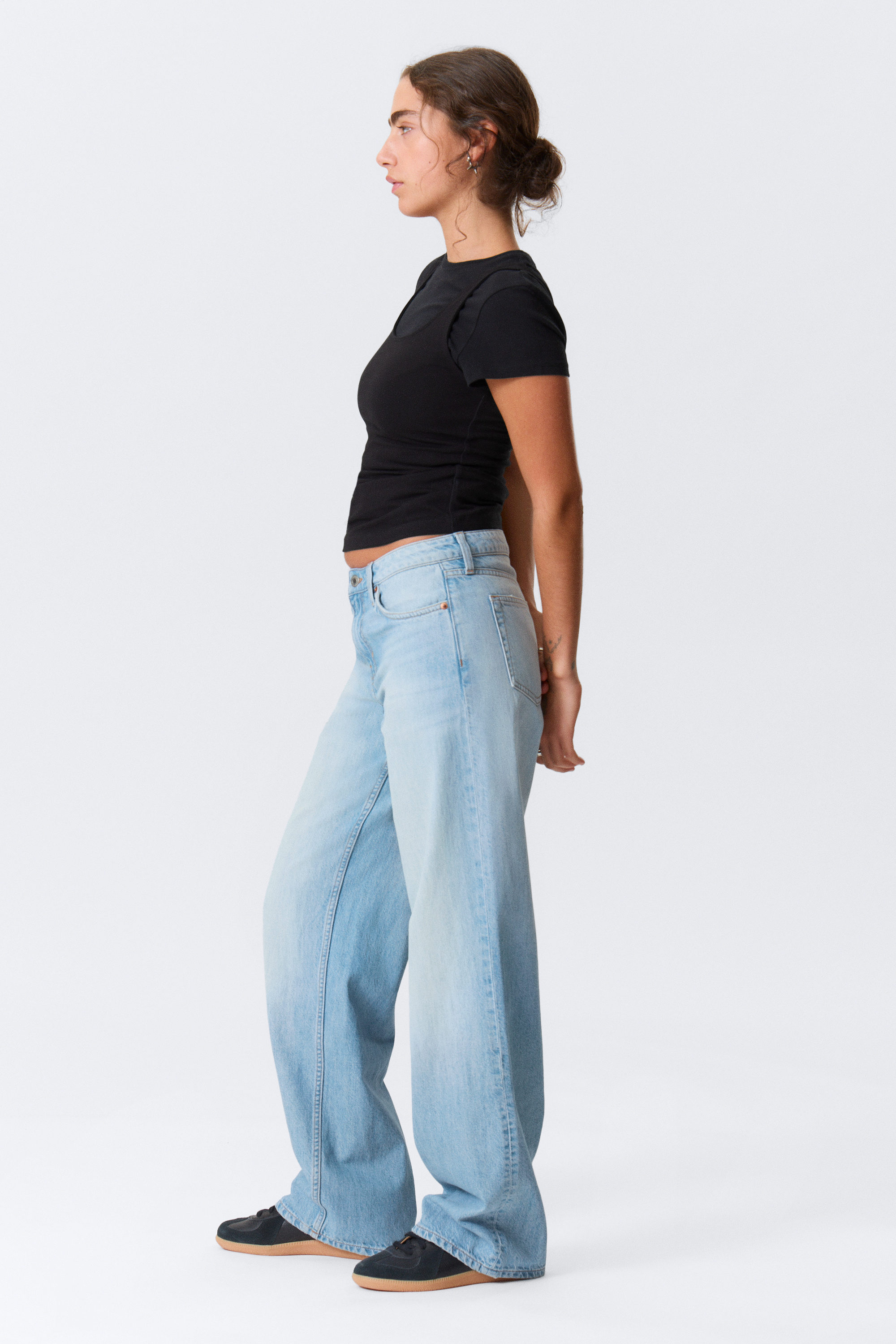 ample low rise loose wide jeans - Kimberley Blue - Light Blue