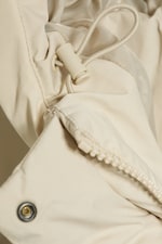 Light Beige - Taillierte Pufferjacke - 1