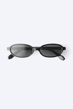 Sorte Rammer + Sorte Glass - Ovale Solbriller - 0